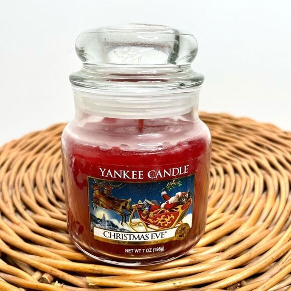 NEW Yankee Candle CHRISTMAS EVE Housewarmer Candles Glass Jar 14oz Retired - Picture 5 of 5